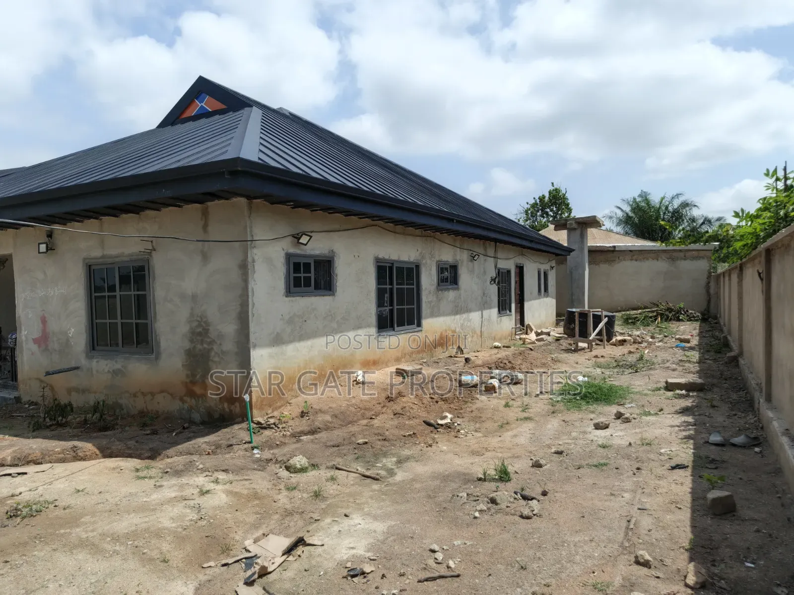 5bdrm House in Kenyasi Nwamasi., Kumasi Metropolitan for sale