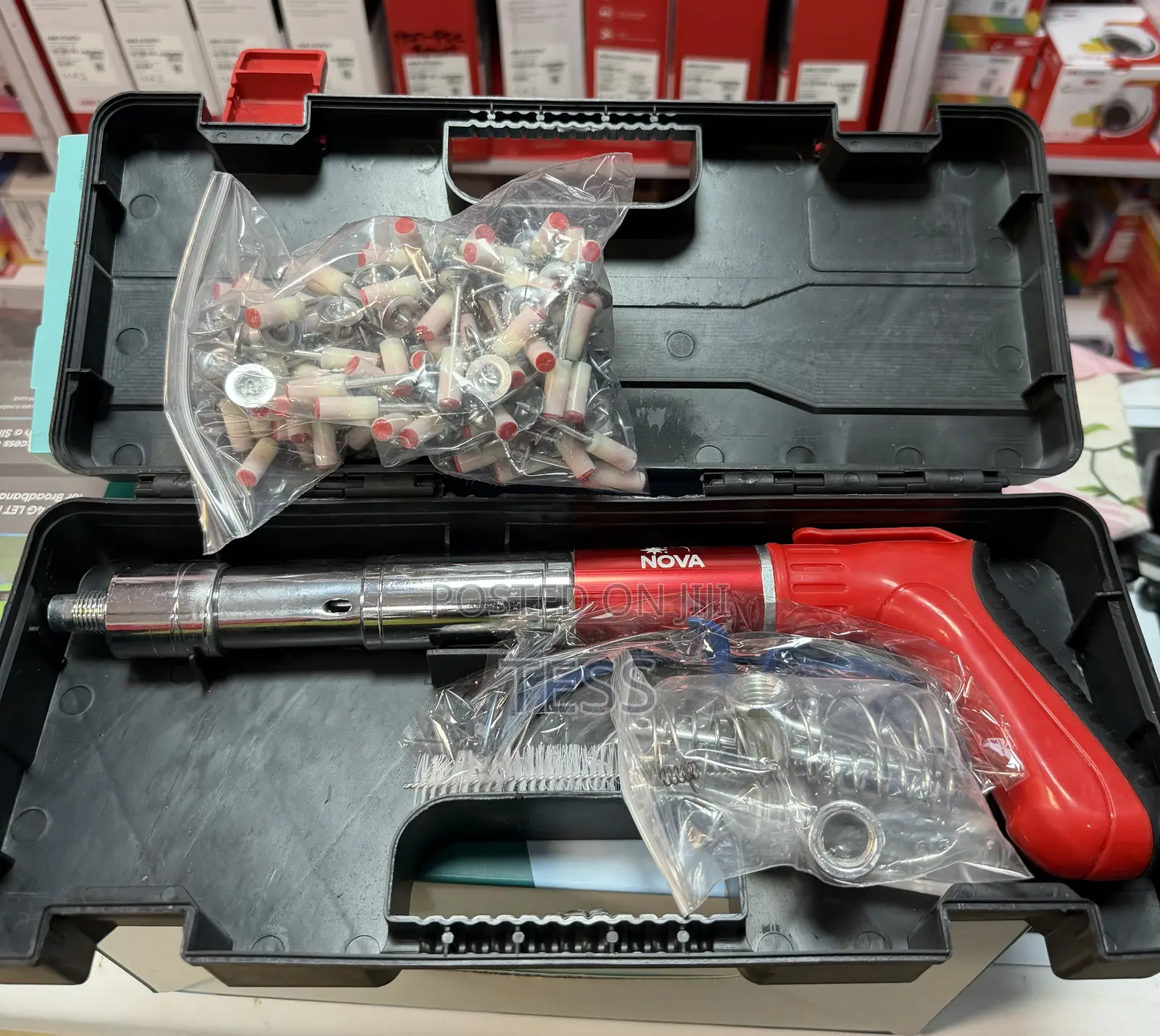 Nova Star Pneumatic Nail Gun With 100pcs Nails