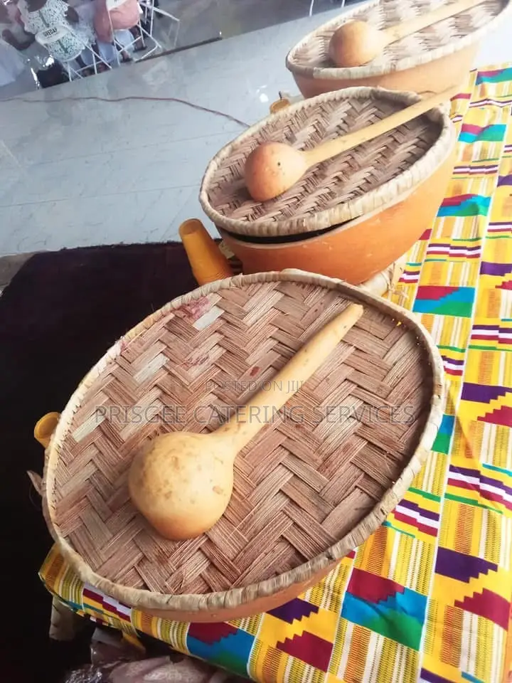Rental of Chaffing Dishes,Calabash,Plates,Buffet Tableand Dispensers