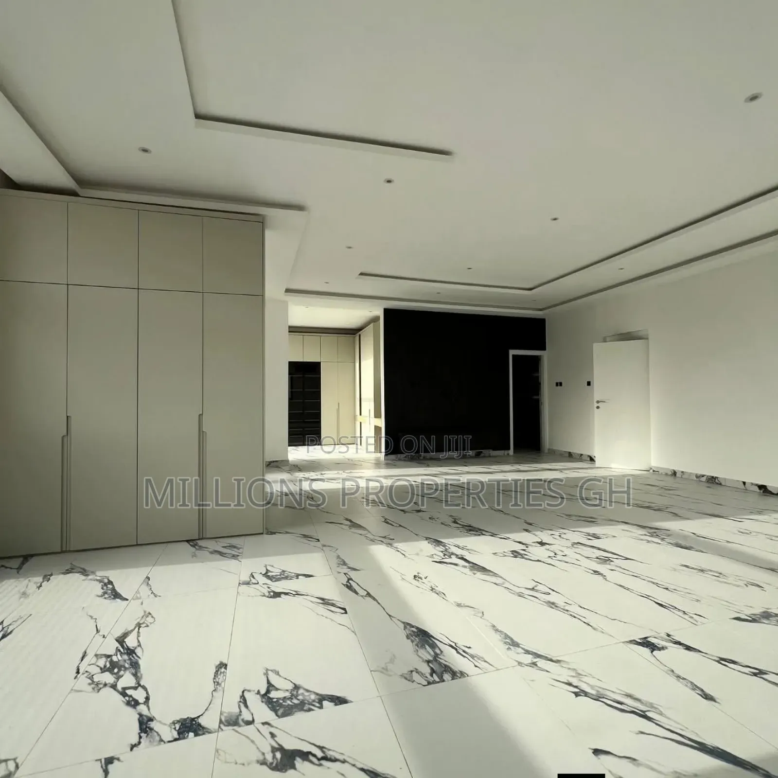 Furnished 5bdrm House in Millions Properties, Accra Metropolitan