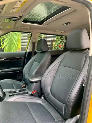 Kia Seltos 2021 Yellow