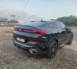 BMW X6 xDrive40i 2024 Blue