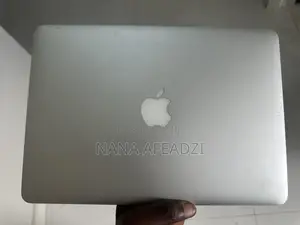 Laptop Apple MacBook Pro 2015 8GB Intel Core i5 SSD 128GB