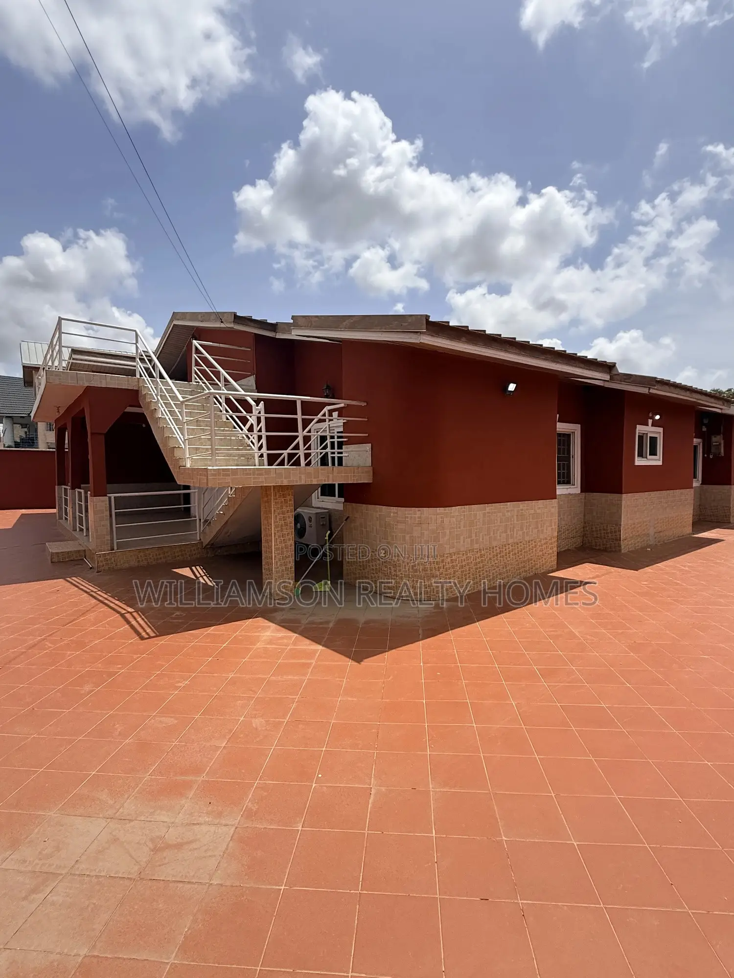 4bdrm House in Community 18 Area, Spintex for rent