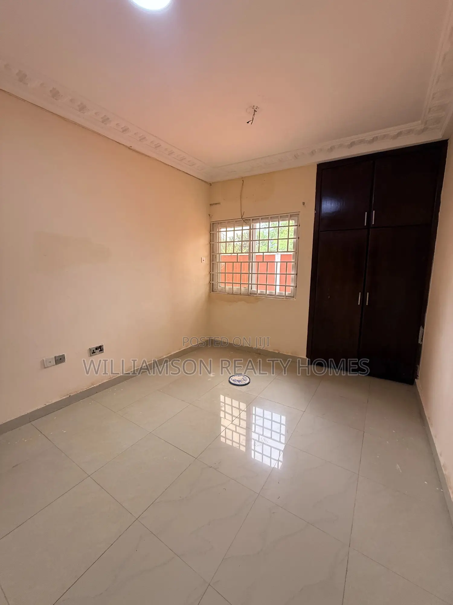 4bdrm House in Community 18 Area, Spintex for rent