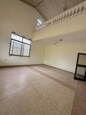 6bdrm House in Community 20 Estate, Spintex for rent