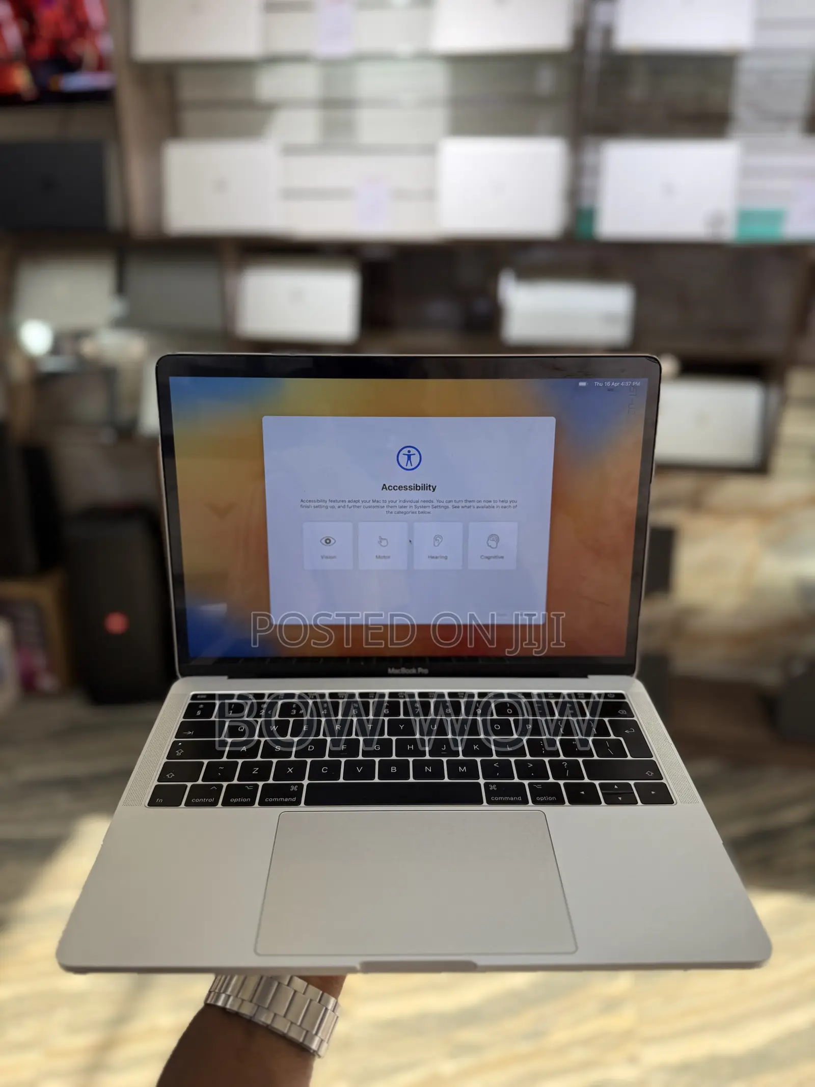 Laptop Apple MacBook Pro 2017 8GB Intel Core i5 SSD 128GB