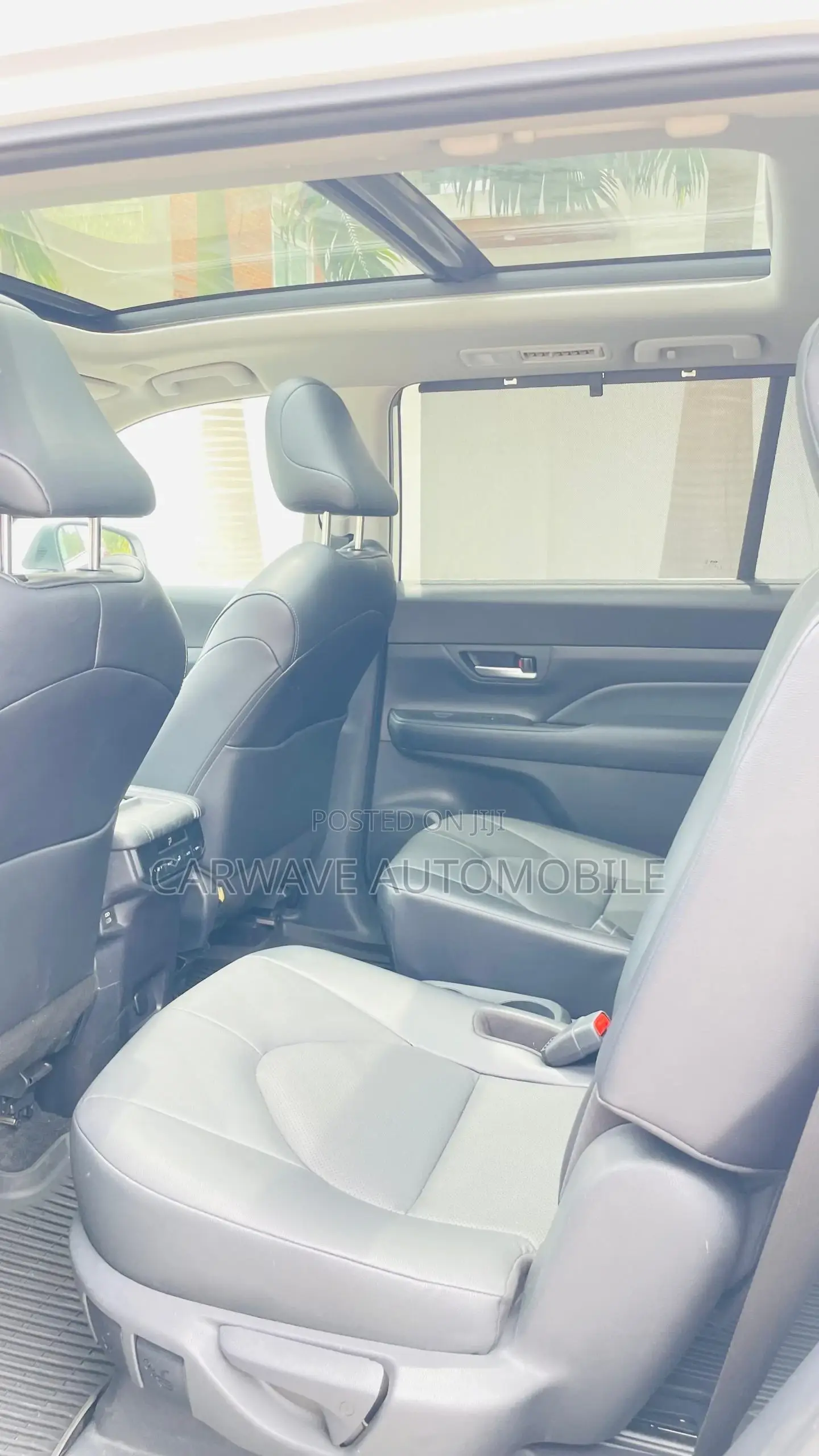 Toyota Highlander XLE AWD 2024 White