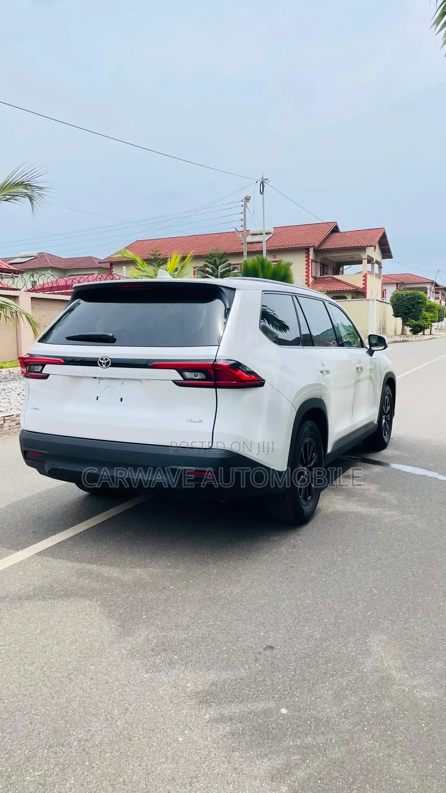 Toyota Highlander XLE AWD 2024 White