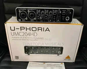 Behringer U-Phoria Umc204hd Usb Audio Interface.