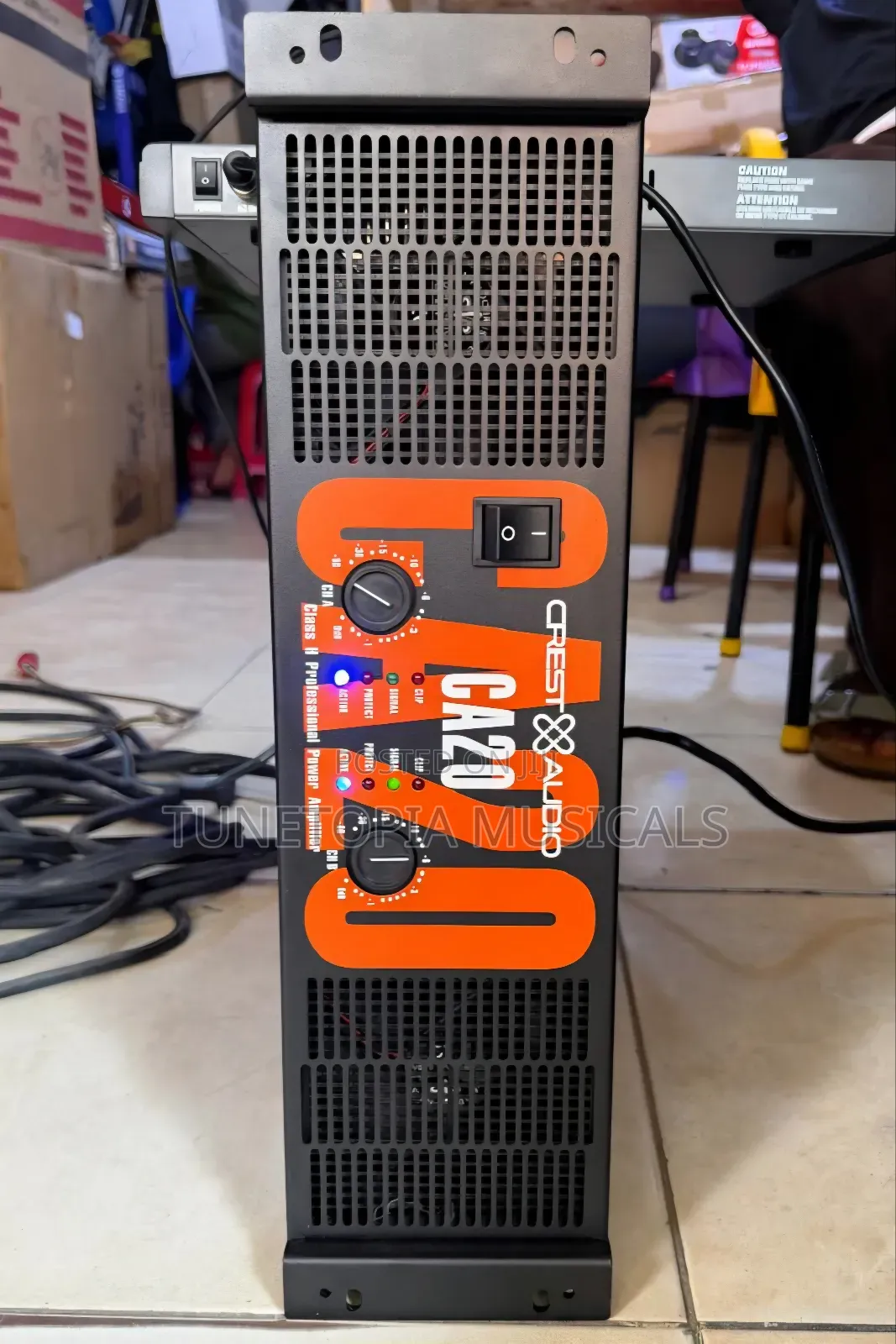 Crest Audio Ca20 Professional Power Amplifier.