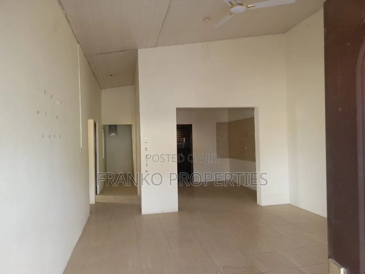 3bdrm House in Franko Properties, Lake Side Estate for sale