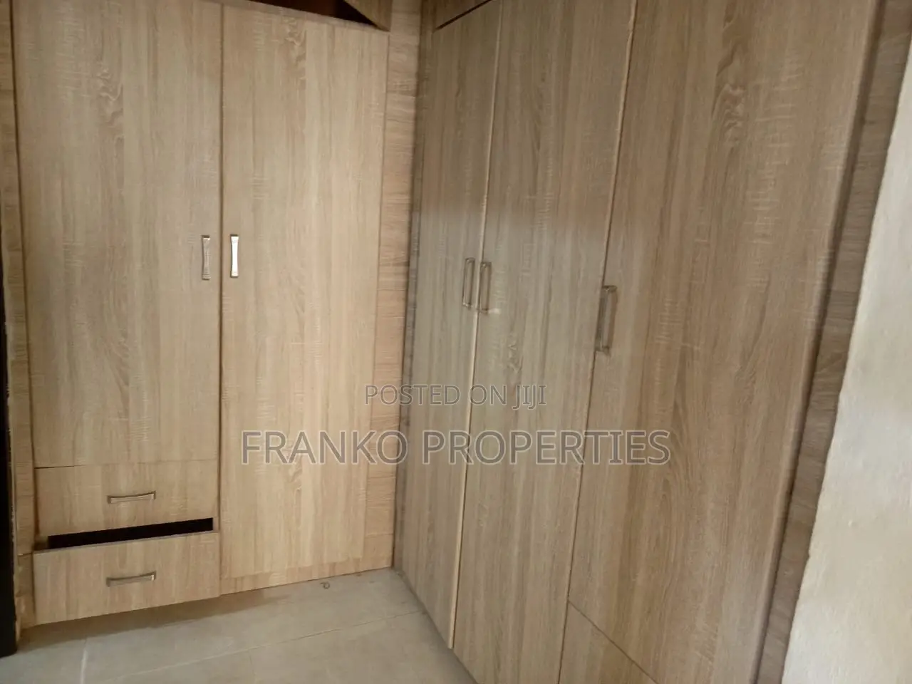 3bdrm House in Franko Properties, Lake Side Estate for sale