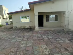 3bdrm House in Franko Properties, Lake Side Estate for sale