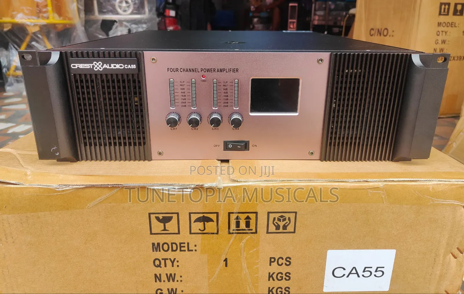Crest Audio Ca55 4-Channel Power Amplifier.