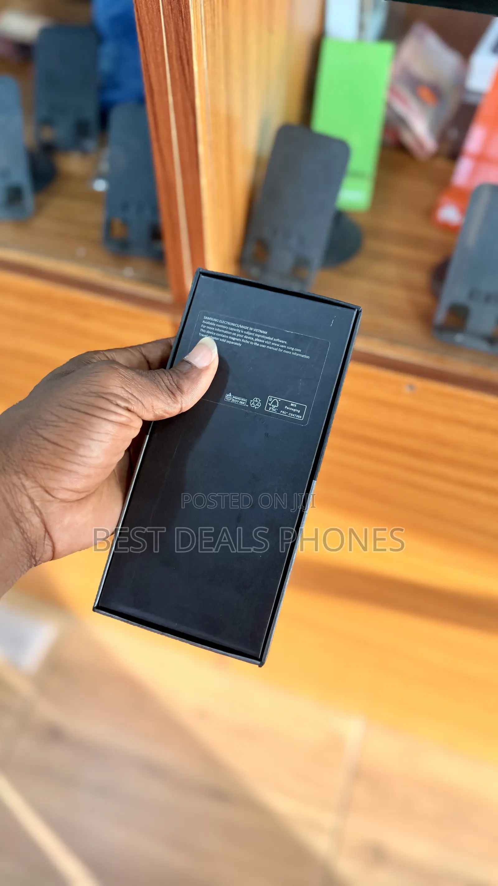 New Samsung Galaxy Z Flip4 256 GB Gray