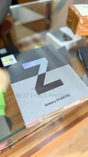 New Samsung Galaxy Z Fold 3 256 GB Black