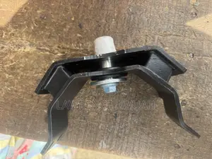 Toyota Hilux, Hiace and Landcruiser Prado Gearbox Seat or Mount