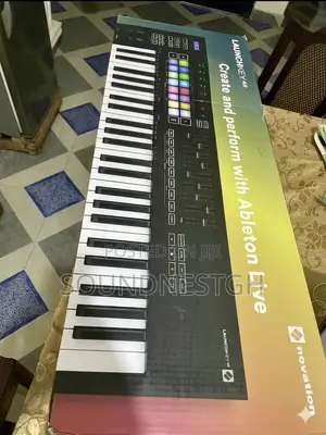 Novation Launchkey 49 Mk3 Midi