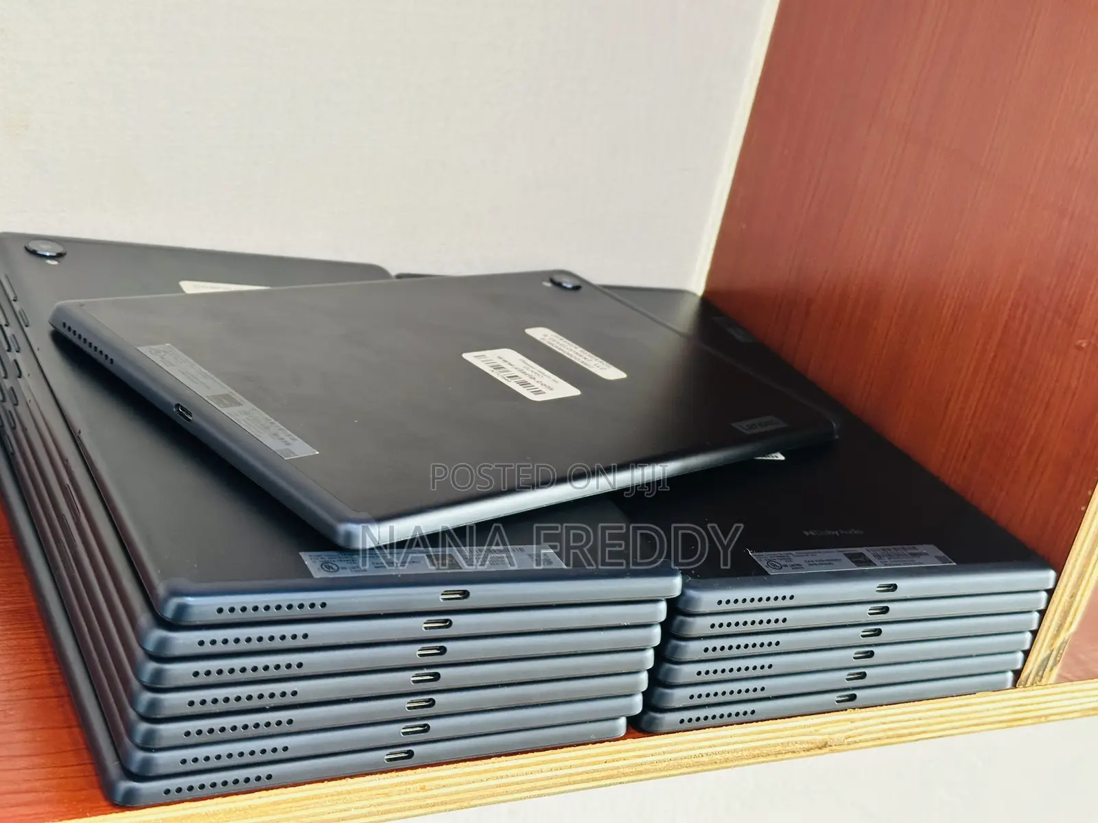 Lenovo Tab K10 32 GB Black