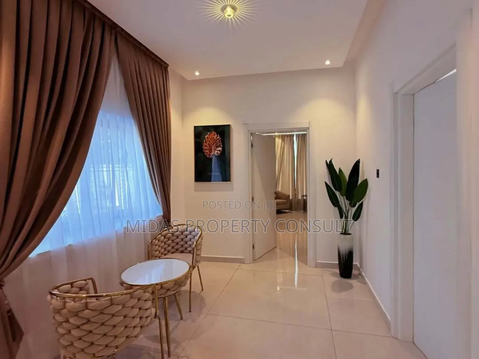 5bdrm House in Adjiringanor, Ability for sale