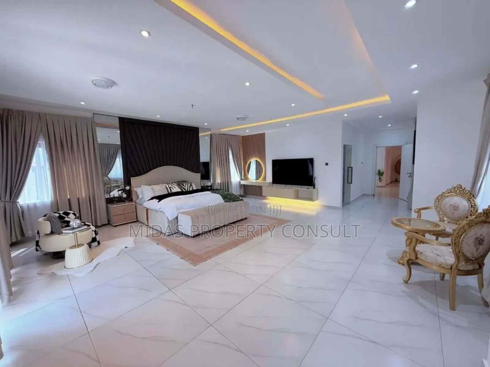 5bdrm House in Adjiringanor, Ability for sale