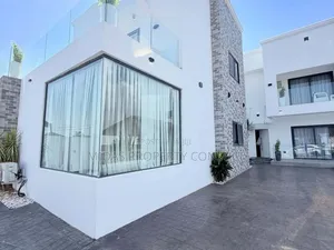 5bdrm House in Adjiringanor, Ability for sale