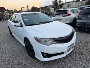 Toyota Camry 2013 Silver