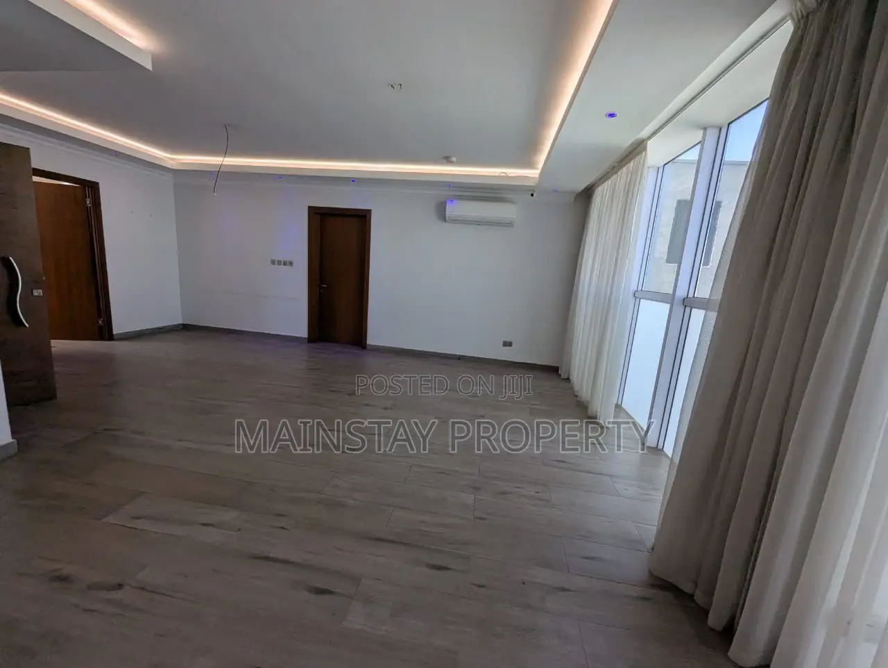 4bdrm House in Mainstay Estates, Airport Residential Area for sale