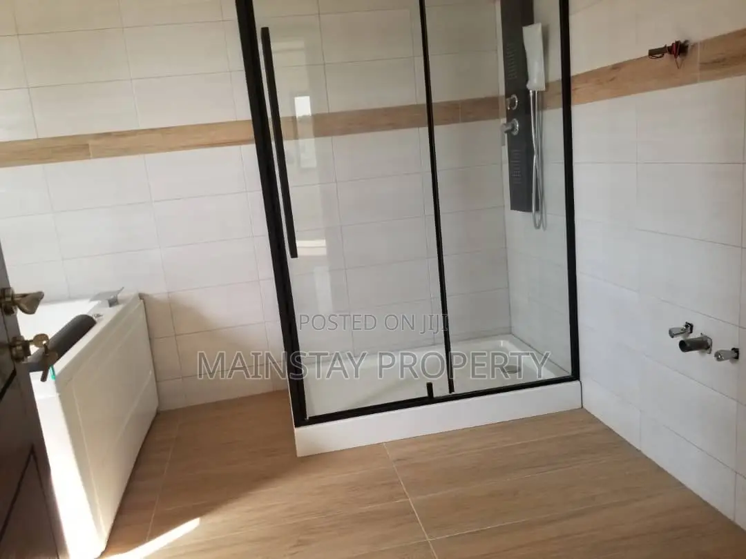 4bdrm House in Mainstay Estates, West Legon for rent