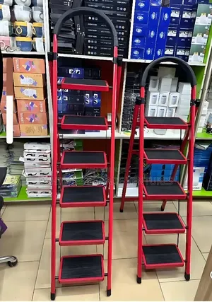 6 Steps Foldable Ladder
