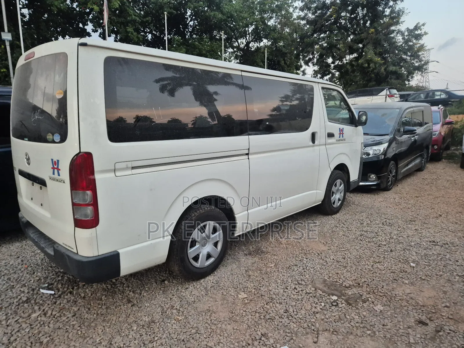 Toyota HiAce 2015 White