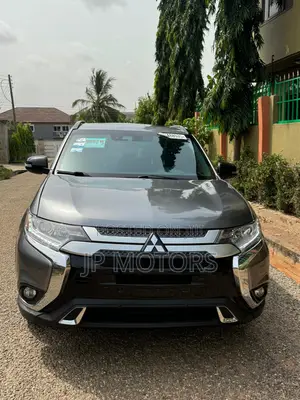 Mitsubishi Outlander LE S-AWC 2020 Gray