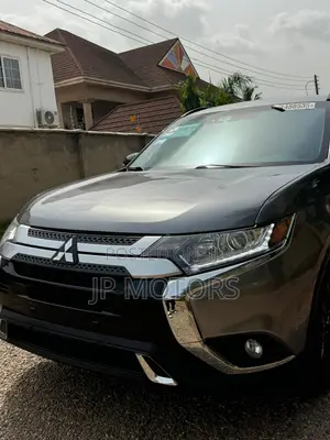 Mitsubishi Outlander LE S-AWC 2020 Gray