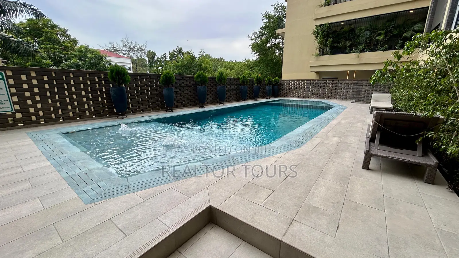 Furnished 2bdrm Apartment in Labone for rent