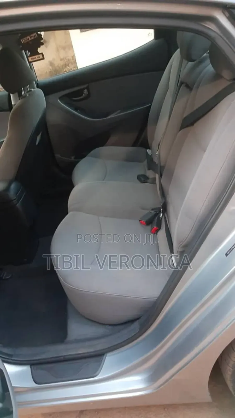 Hyundai Elantra SE Sedan FWD (1.8L 4cyl 6A) 2016 Silver