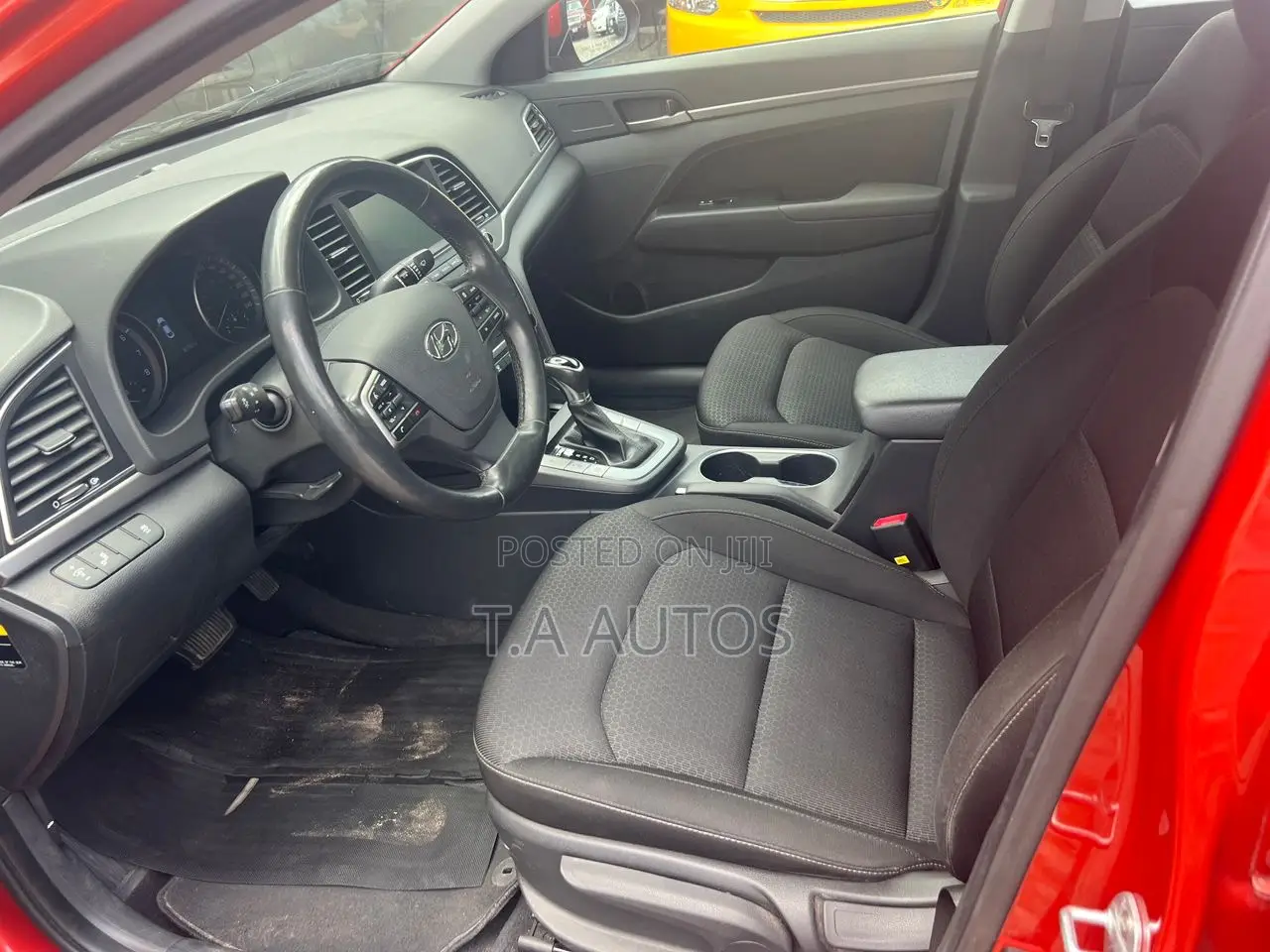 Hyundai Elantra SE Sedan FWD (2.0L 4cyl 6M) 2017 Orange