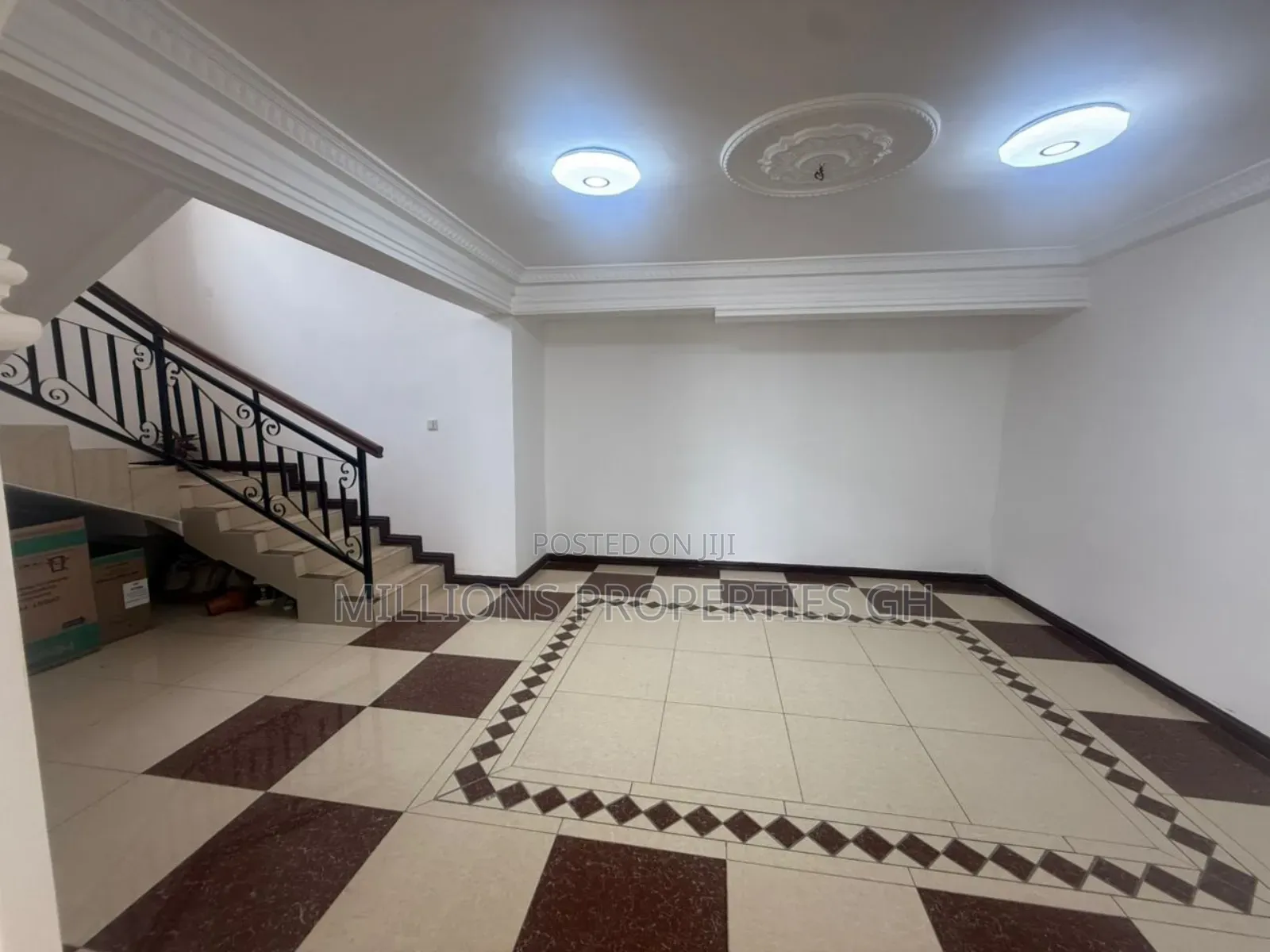 Furnished 7bdrm House in Millions Properties, Community 25 for sale