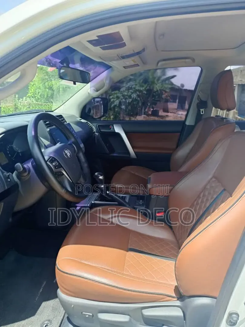 Toyota Land Cruiser Prado 2.7 2019 White