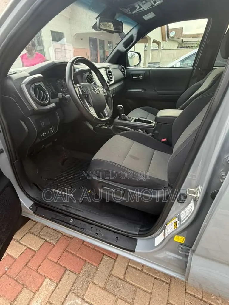 Toyota Tacoma TRD Sport V6 4x4 Double Cab 127.4 in. WB 2020 Gray