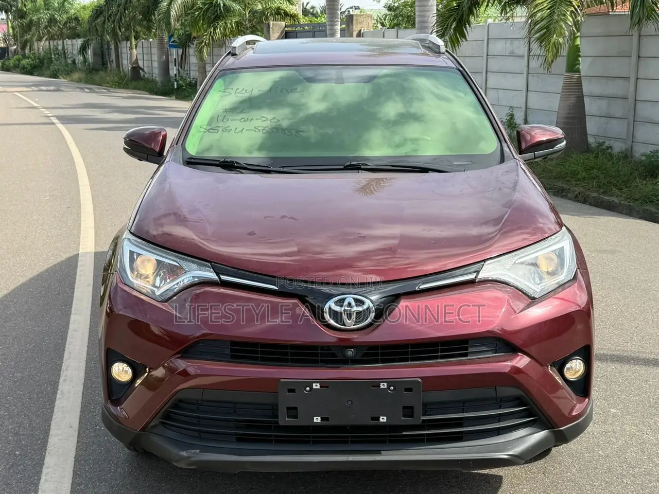 Toyota RAV4 2017 Burgundy