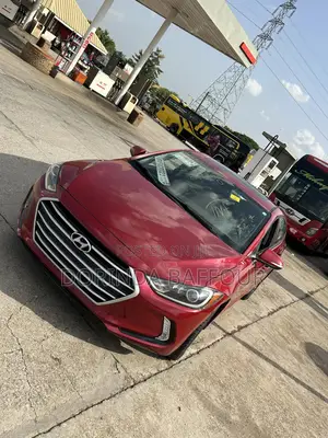 Hyundai Elantra Value Edition 2018 Red