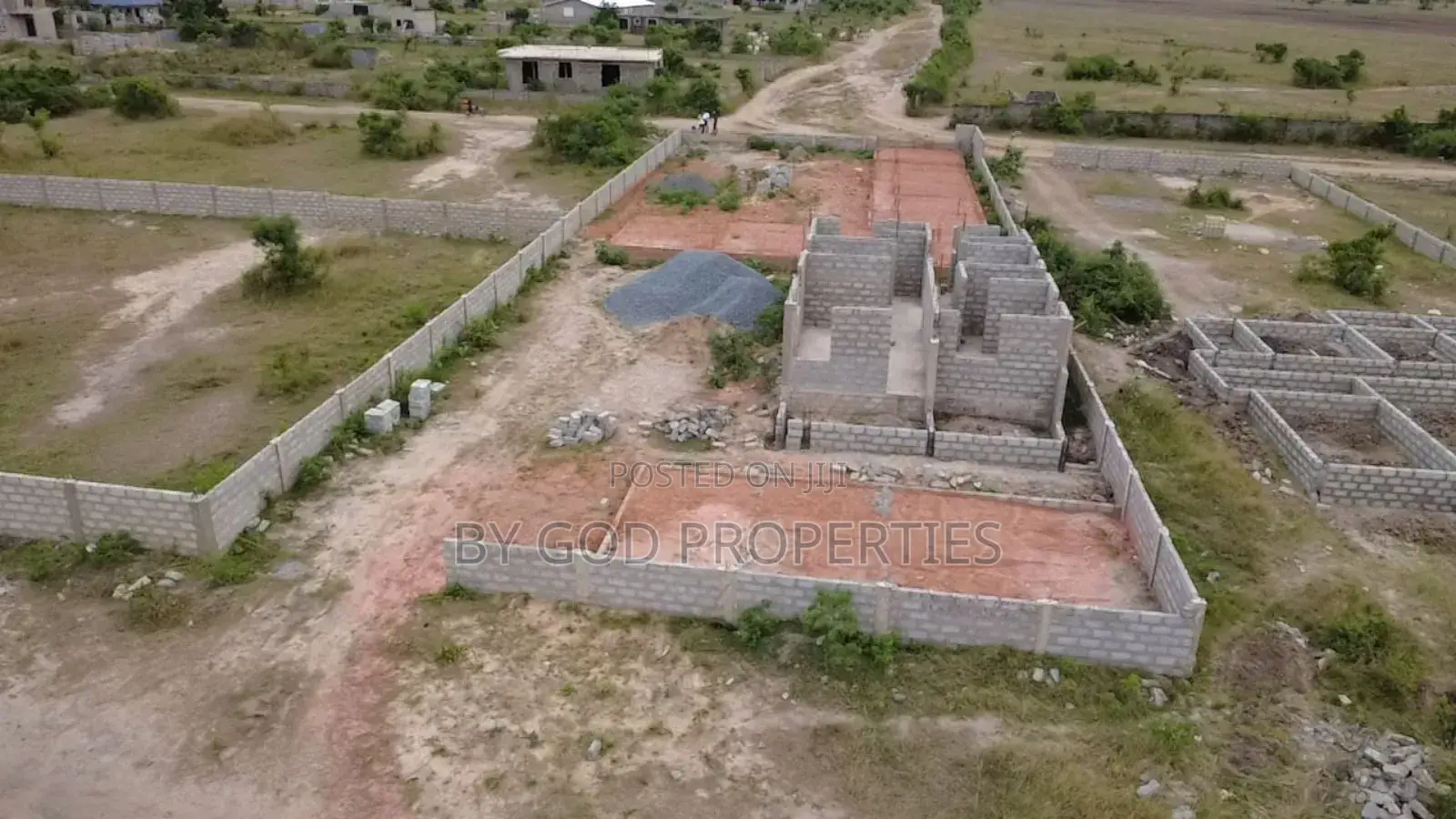 3bdrm House in Electoral Commission, Community 25 for sale