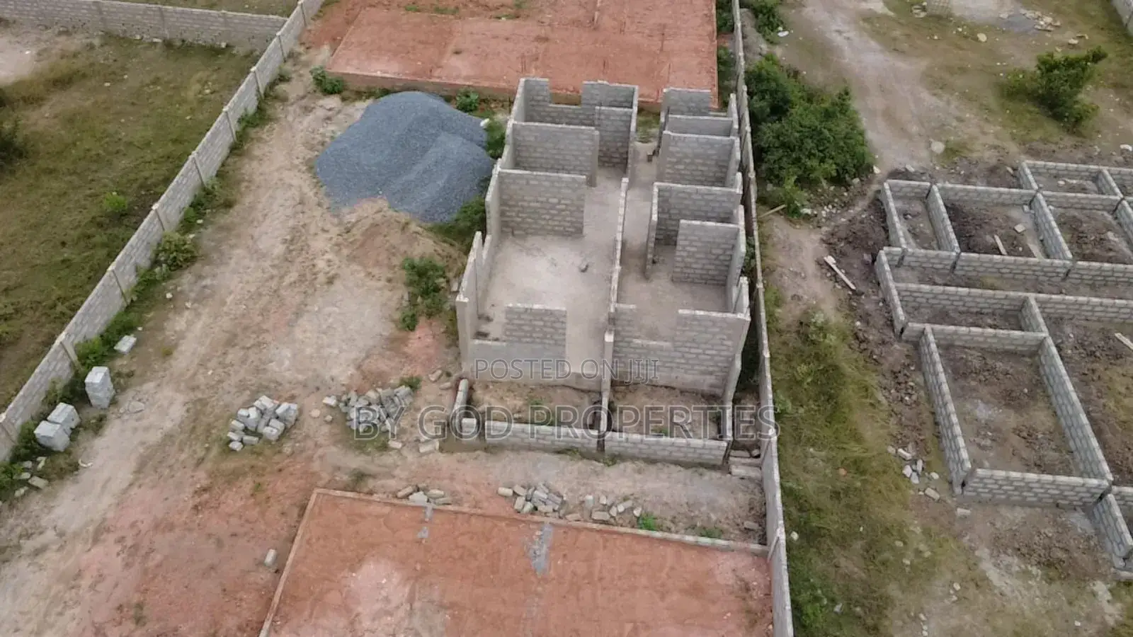 3bdrm House in Electoral Commission, Community 25 for sale