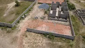 3bdrm House in Electoral Commission, Community 25 for sale