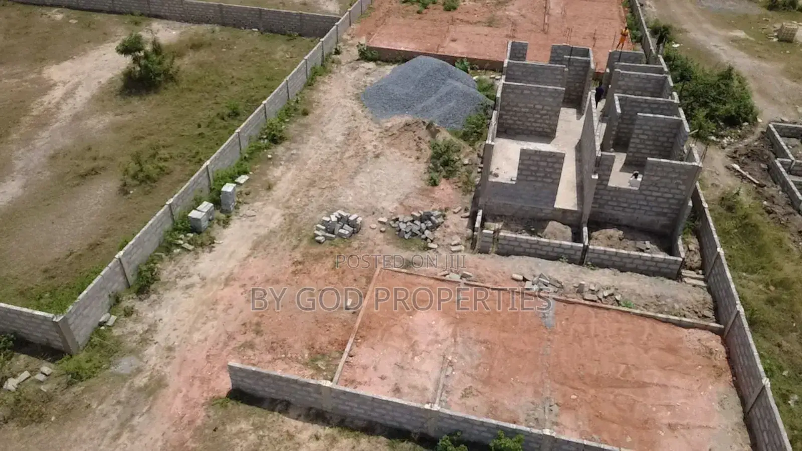3bdrm House in Electoral Commission, Community 25 for sale