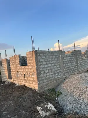 3bdrm House in Electoral Commission, Community 25 for sale