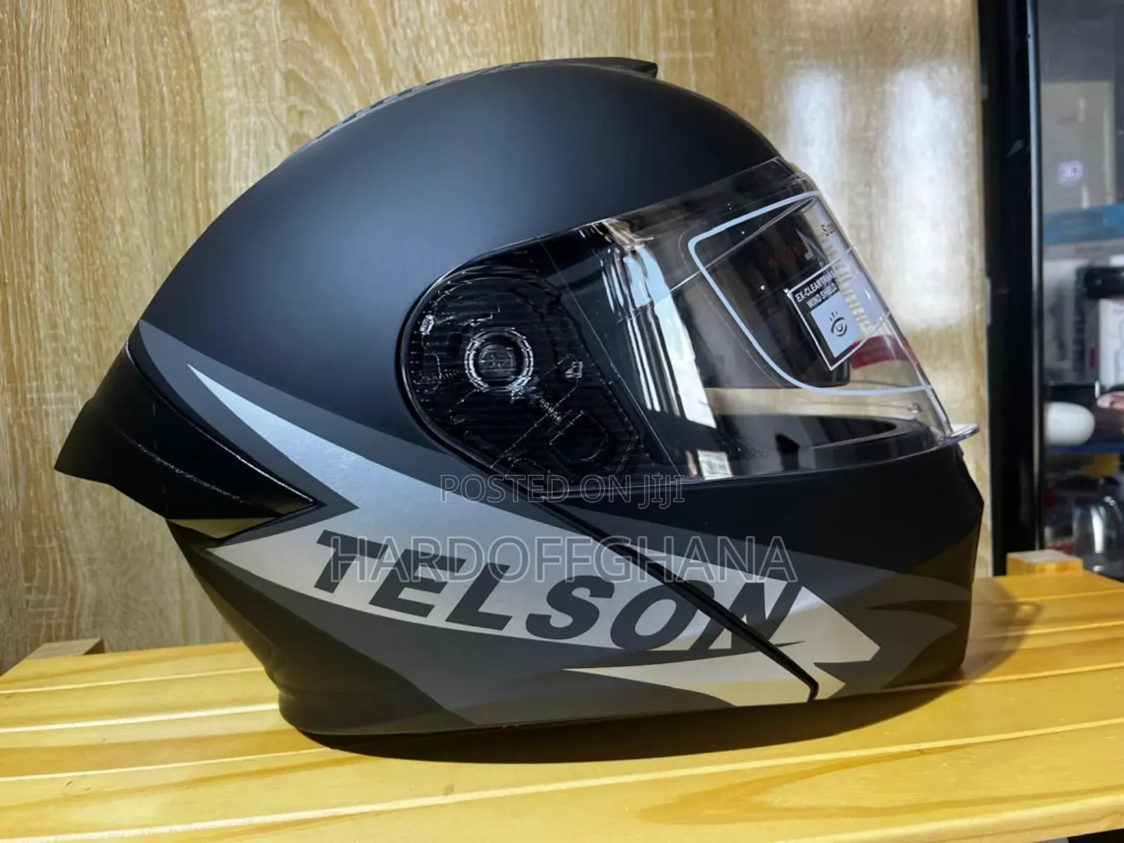 Telson Flip Up Helmet