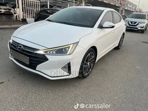 Hyundai Elantra 2019 White