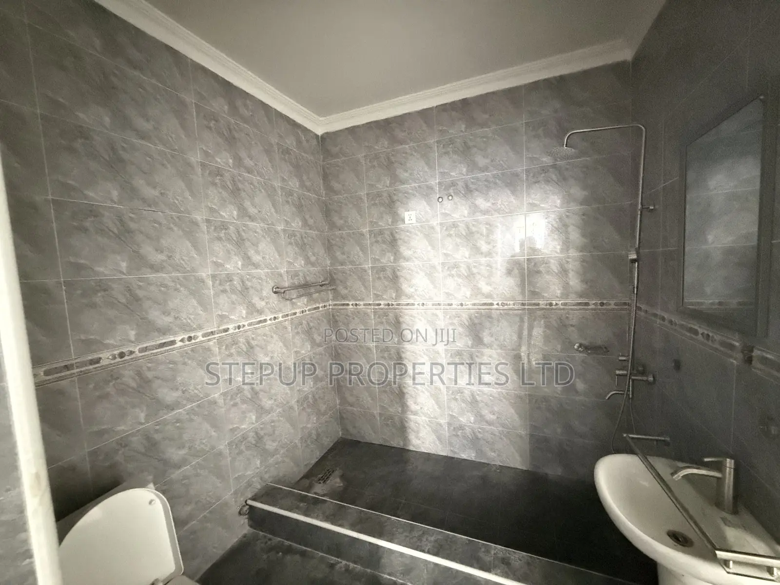 2bdrm Apartment in Abokobi for rent
